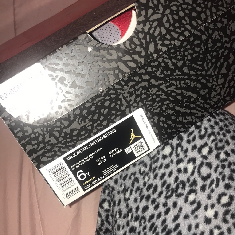 Jordan 3s